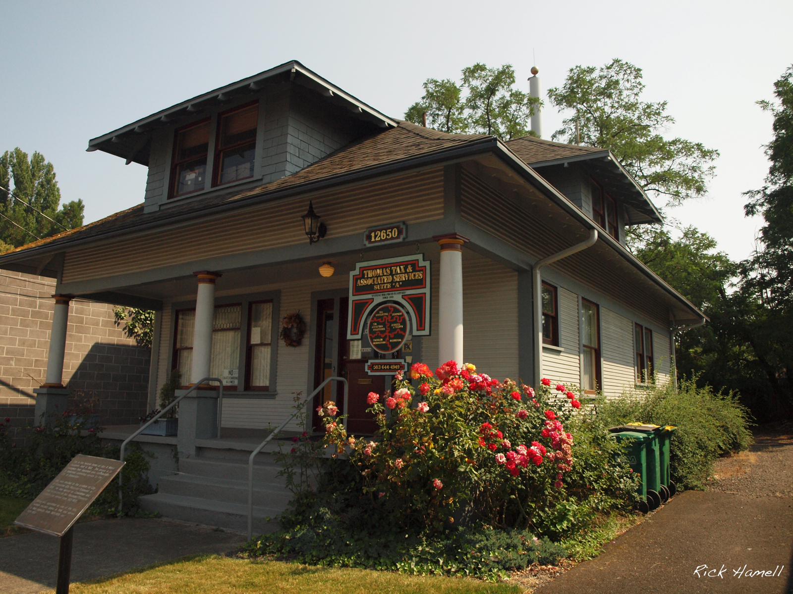 Gus Mabel House - Beaverton Oregon - Pacific Northwest Photoblog